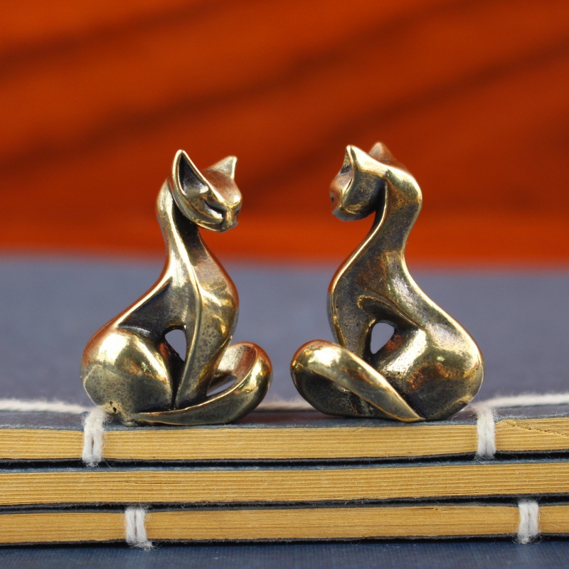 Office Furniture Used - Mini figuras de gatos de latón,