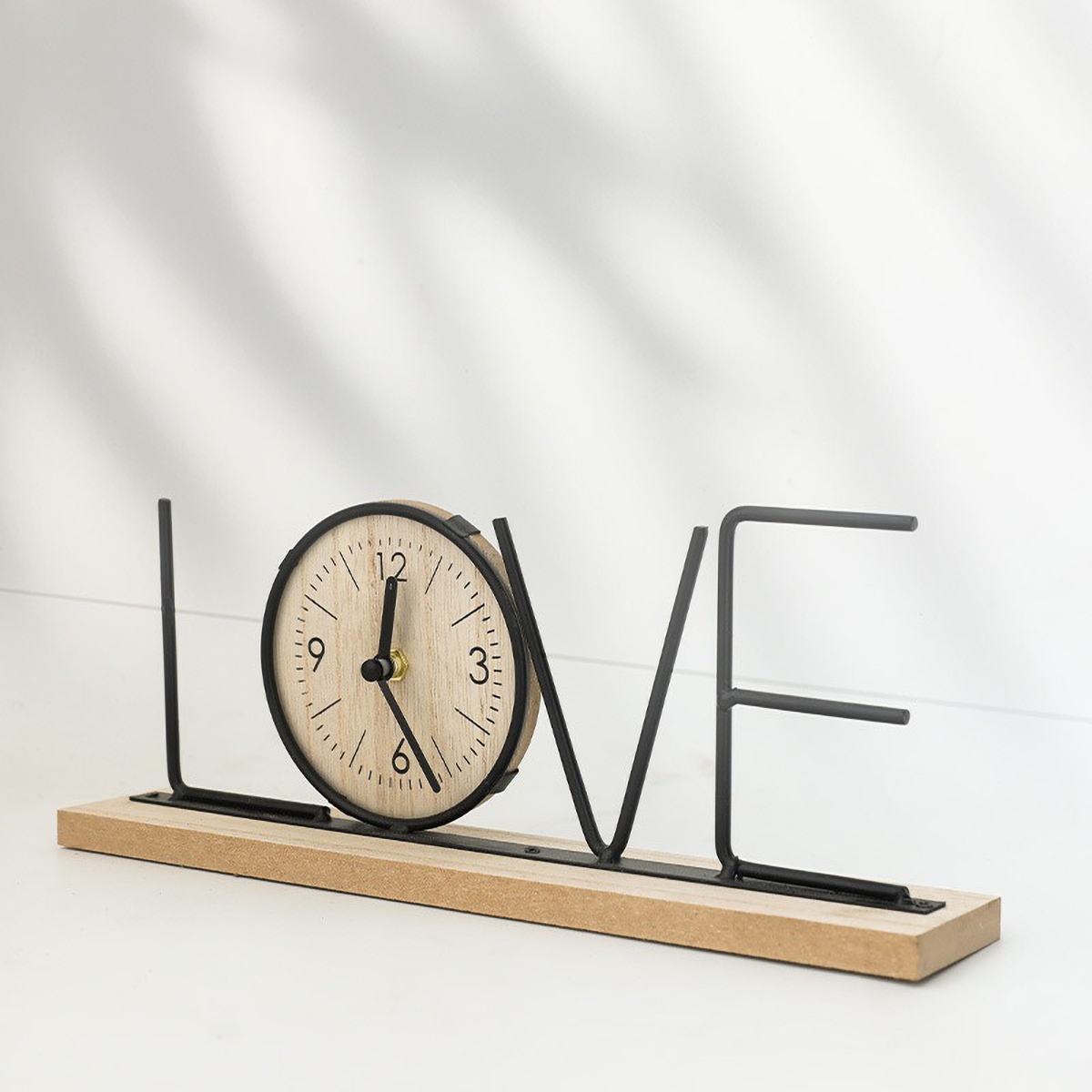 Reloj de Escritorio Home/Love  - Office Furniture Used reseña y precio